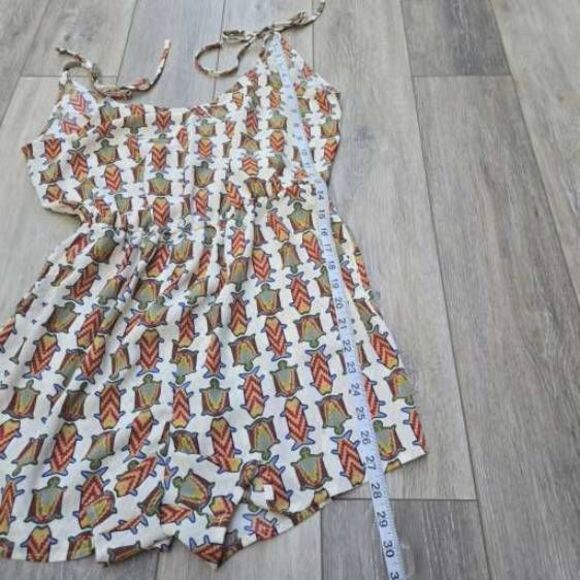 BCBGMaxazria romper fish and turtles tie top short shorts scoop neck medium - Picture 6 of 8